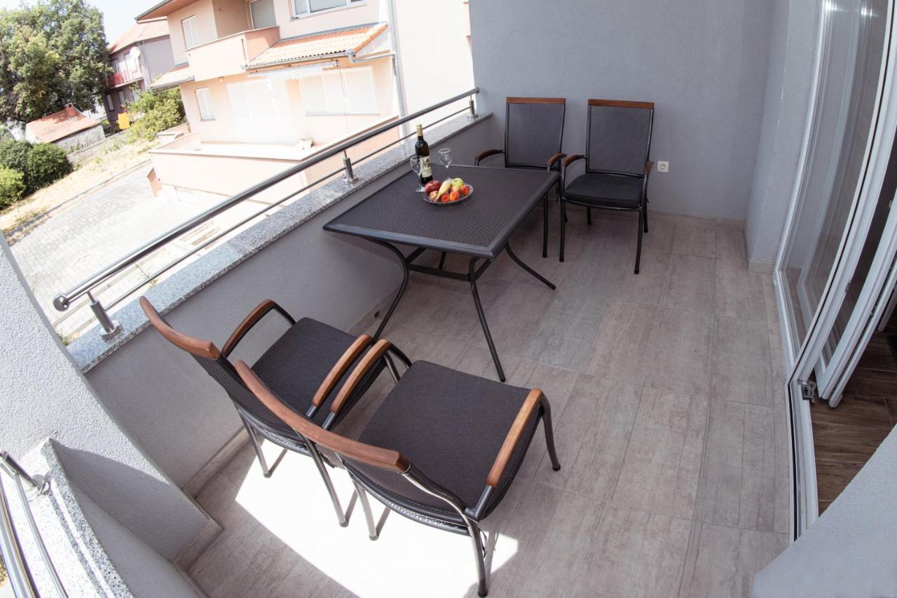 Apartmani Mijo, Biograd Na Moru Exteriér fotografie