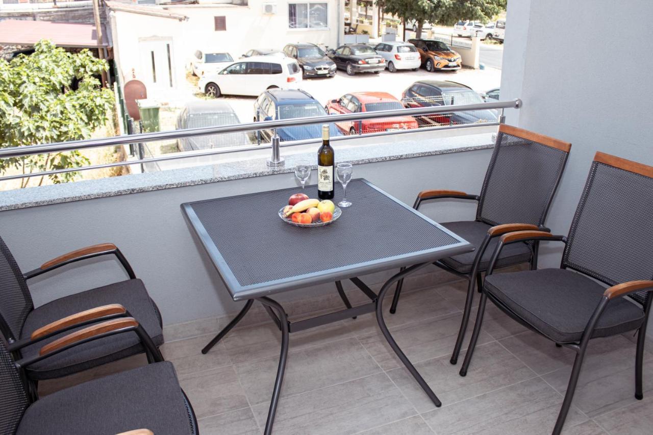 Apartmani Mijo, Biograd Na Moru Exteriér fotografie