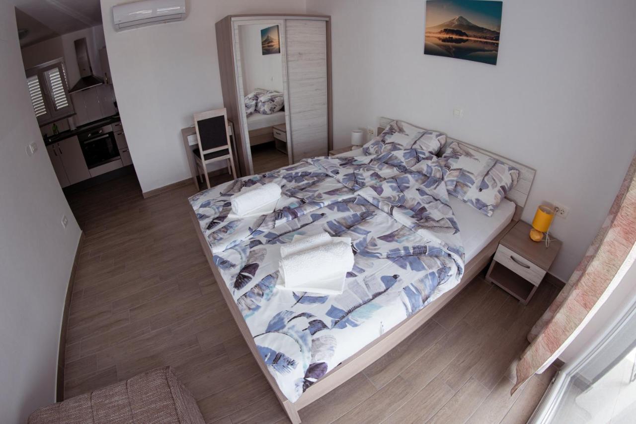 Apartmani Mijo, Biograd Na Moru Exteriér fotografie